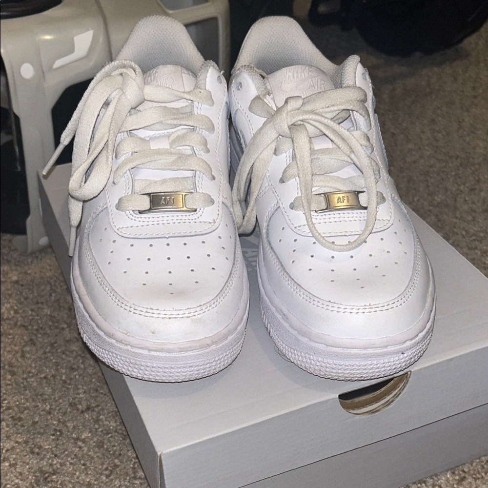Nike Air Force 1 White Sneakers